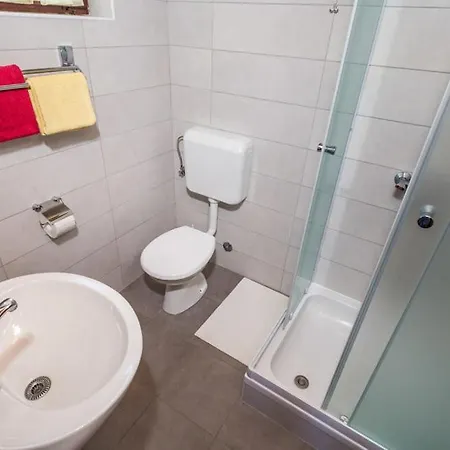 Rab Barbat 313 Apartment